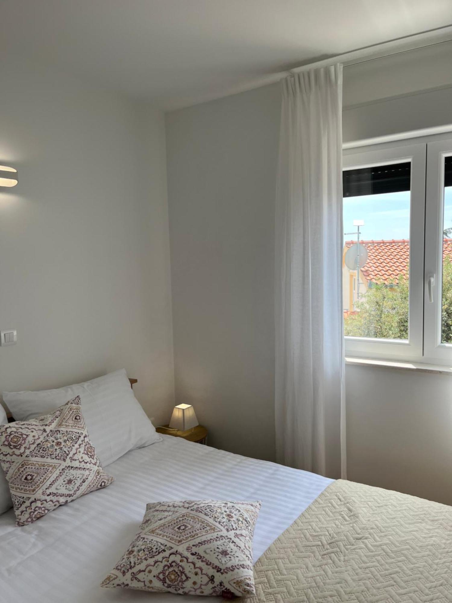 Luxury Apartment Ledo Rogoznica  Bagian luar foto